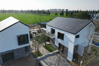 What are the conditions for photovoltaic roof construction?