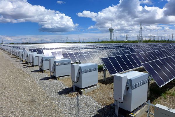 Off-grid and On-Grid Energy Storage Hybrid System Solution