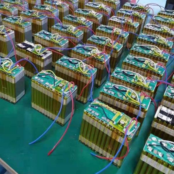 Colloidal lead-acid battery